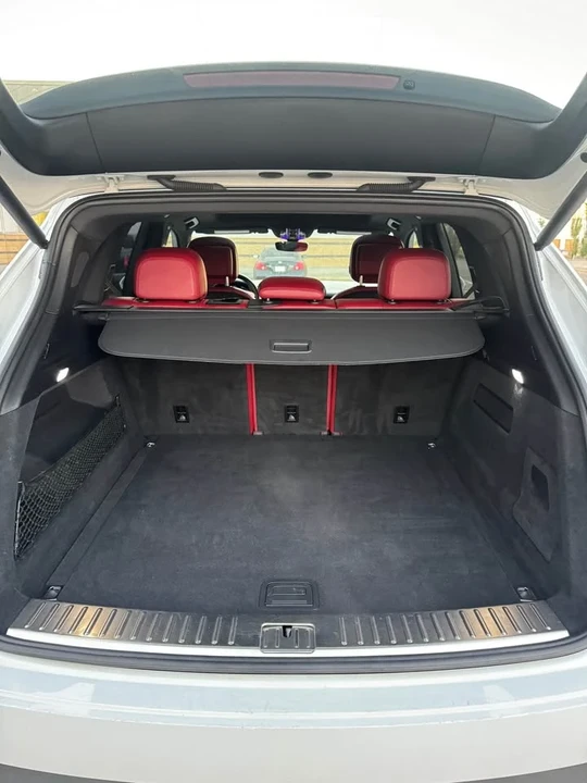 2019 Porsche 9Y0/9Y3 Cayenne - Image 11 of 13