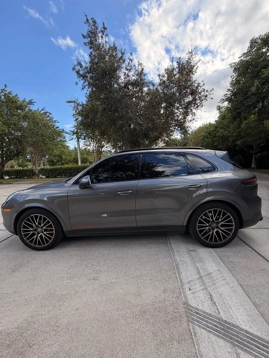 2019 Porsche 9Y0/9Y3 Cayenne - Image 4 of 13