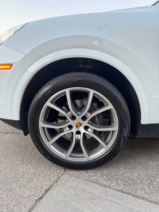 2019 Porsche 9Y0/9Y3 Cayenne - Image 12 of 13