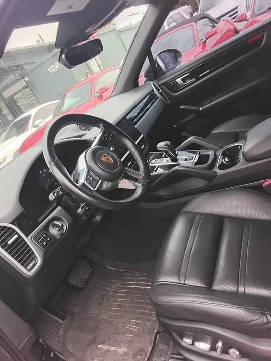 2019 Porsche 9Y0/9Y3 Cayenne - Image 5 of 6
