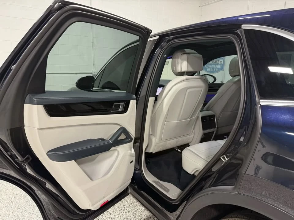 2019 Porsche 9Y0/9Y3 Cayenne - Image 11 of 17