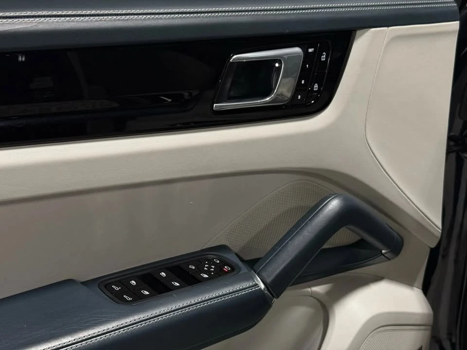 2019 Porsche 9Y0/9Y3 Cayenne - Image 4 of 17