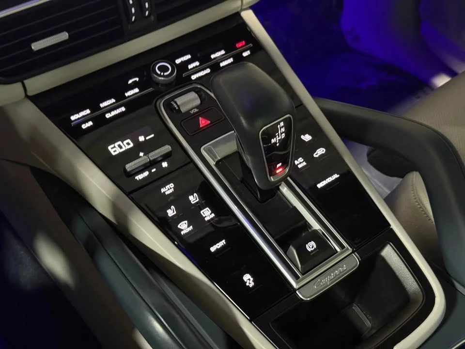 2019 Porsche 9Y0/9Y3 Cayenne - Image 10 of 17