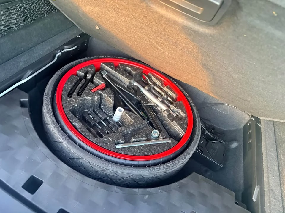 2019 Porsche 9Y0/9Y3 Cayenne - Image 6 of 11