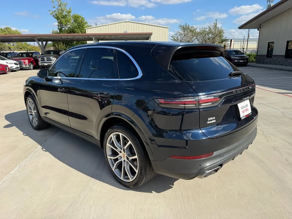 2019 Porsche 9Y0/9Y3 Cayenne - Image 4 of 16