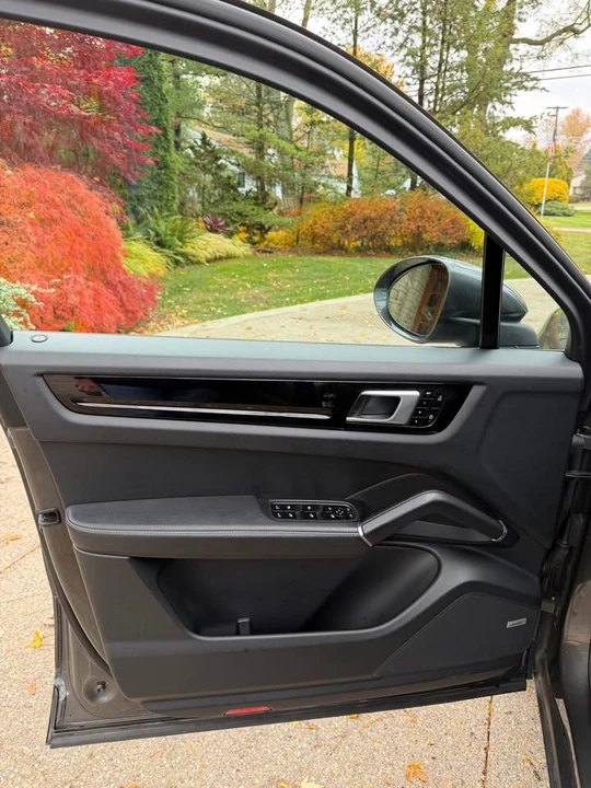 2019 Porsche 9Y0/9Y3 Cayenne - Image 7 of 10