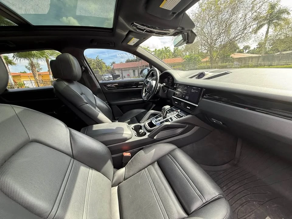 2019 Porsche 9Y0/9Y3 Cayenne - Image 10 of 17