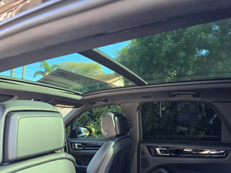 2019 Porsche 9Y0/9Y3 Cayenne - Image 9 of 15