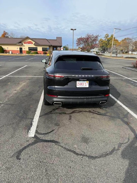 2019 Porsche 9Y0/9Y3 Cayenne - Image 2 of 7