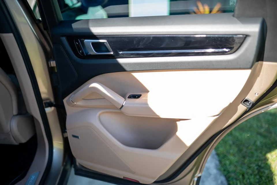 2019 Porsche 9Y0/9Y3 Cayenne - Image 4 of 19