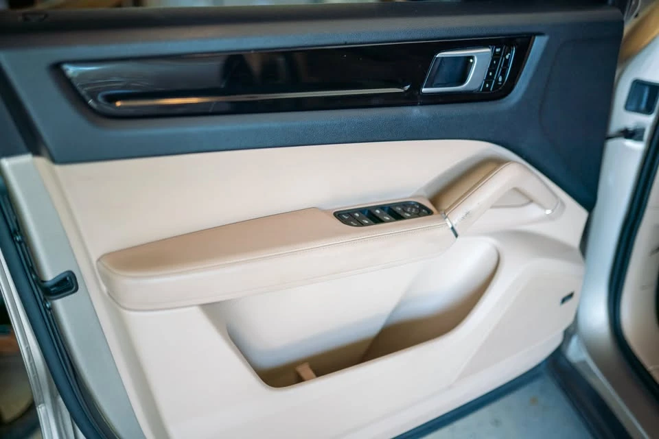 2019 Porsche 9Y0/9Y3 Cayenne - Image 19 of 19