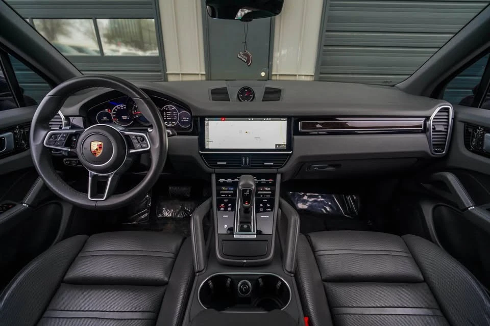 2019 Porsche 9Y0/9Y3 Cayenne - Image 9 of 17