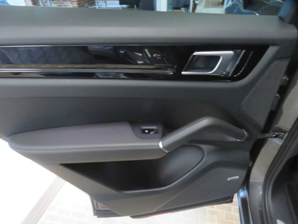 2019 Porsche 9Y0/9Y3 Cayenne - Image 17 of 19