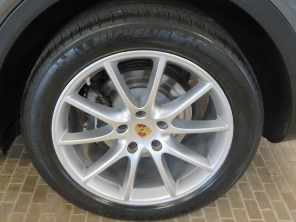 2019 Porsche 9Y0/9Y3 Cayenne - Image 8 of 19