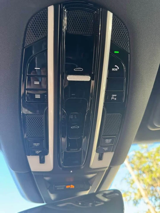 2019 Porsche 9Y0/9Y3 Cayenne - Image 16 of 18