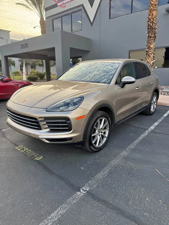 2019 Porsche 9Y0/9Y3 Cayenne - Image 2 of 15