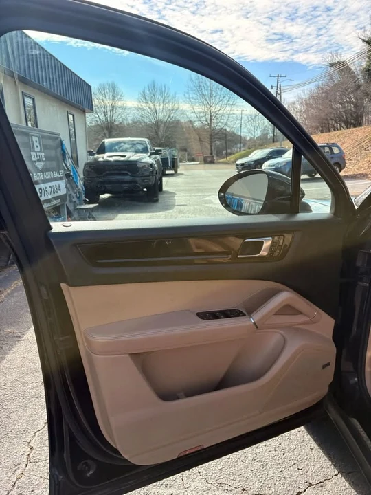 2019 Porsche 9Y0/9Y3 Cayenne - Image 10 of 12