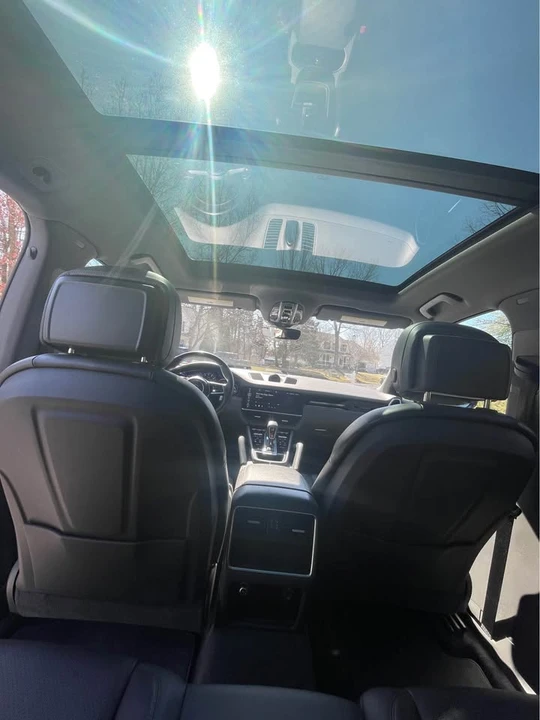 2019 Porsche 9Y0/9Y3 Cayenne - Image 10 of 11