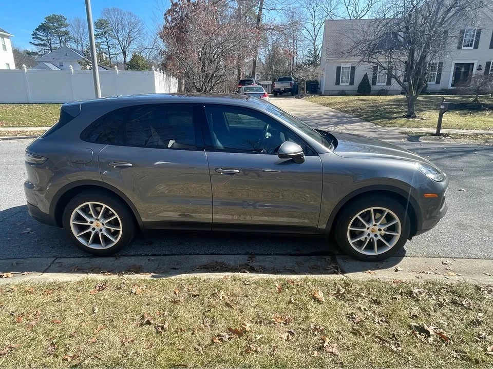 2019 Porsche 9Y0/9Y3 Cayenne - Image 4 of 11