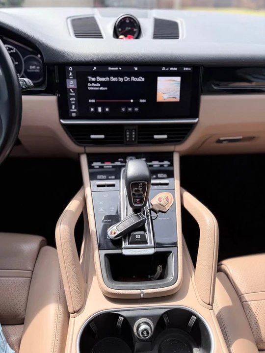 2019 Porsche 9Y0/9Y3 Cayenne - Image 12 of 19