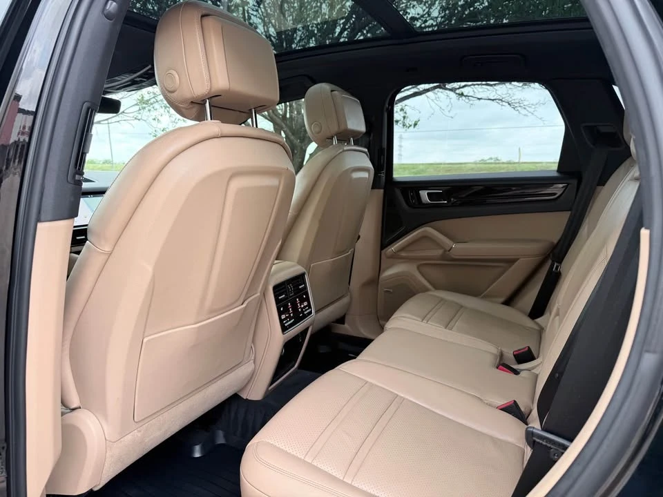 2019 Porsche 9Y0/9Y3 Cayenne - Image 8 of 10