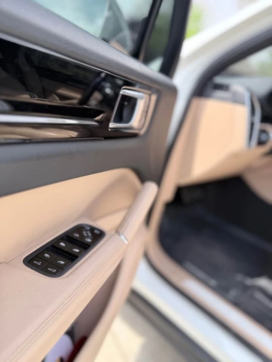 2019 Porsche 9Y0/9Y3 Cayenne - Image 14 of 19