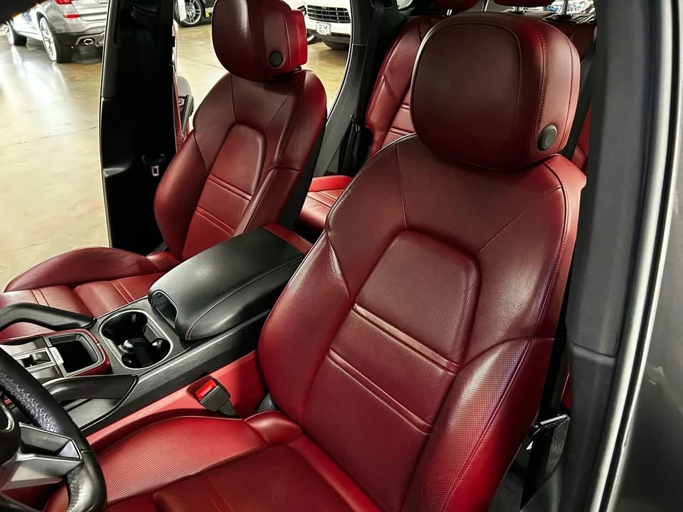 2019 Porsche 9Y0/9Y3 Cayenne - Image 8 of 20