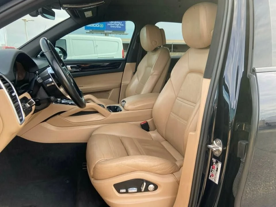 2019 Porsche 9Y0/9Y3 Cayenne - Image 9 of 20