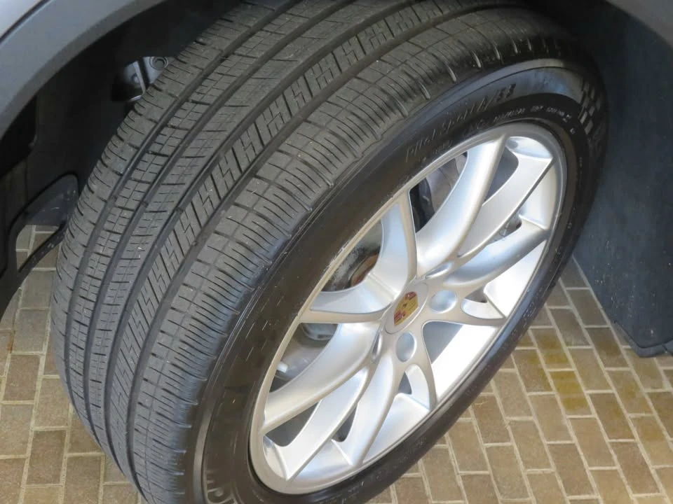 2019 Porsche 9Y0/9Y3 Cayenne - Image 10 of 19