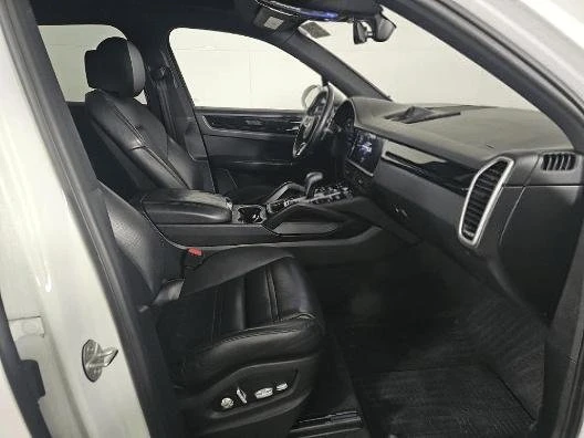 2019 Porsche 9Y0/9Y3 Cayenne - Image 15 of 20