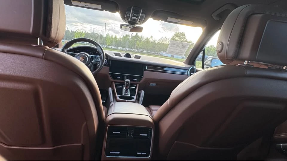 2019 Porsche 9Y0/9Y3 Cayenne - Image 9 of 17