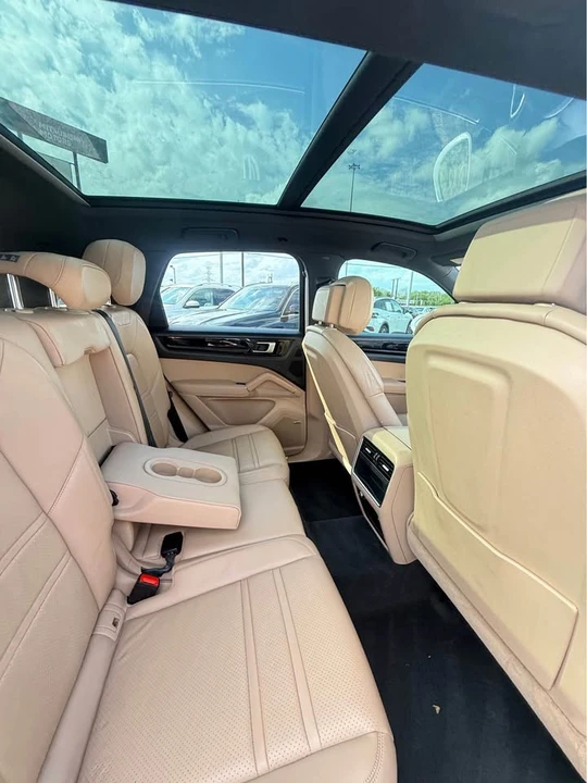 2019 Porsche 9Y0/9Y3 Cayenne - Image 8 of 9