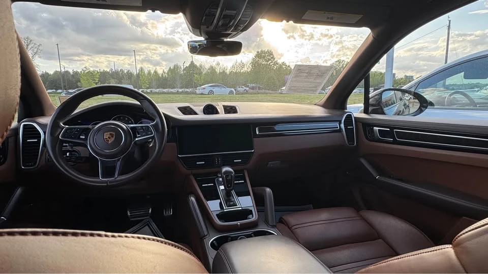 2019 Porsche 9Y0/9Y3 Cayenne - Image 8 of 17