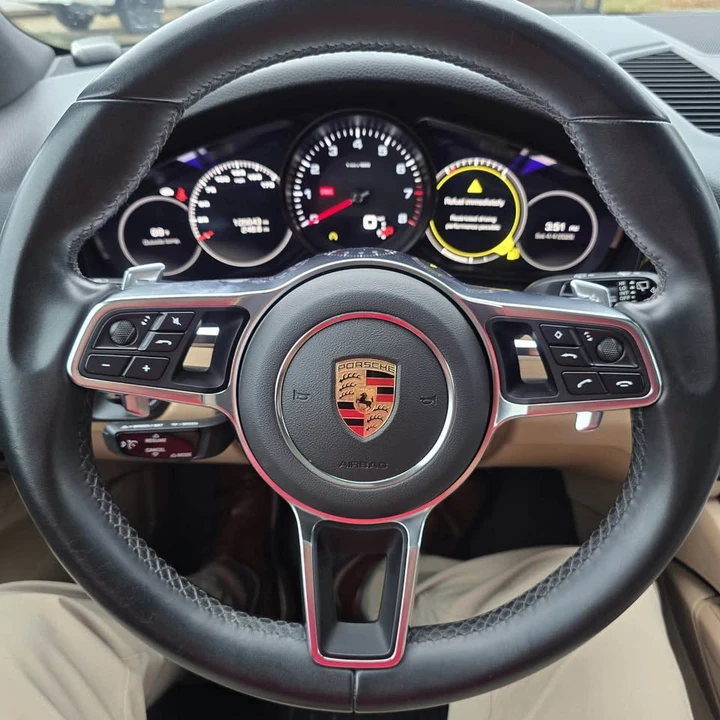 2019 Porsche 9Y0/9Y3 Cayenne - Image 19 of 20