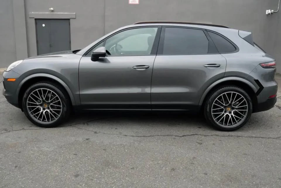 2019 Porsche 9Y0/9Y3 Cayenne - Image 2 of 11