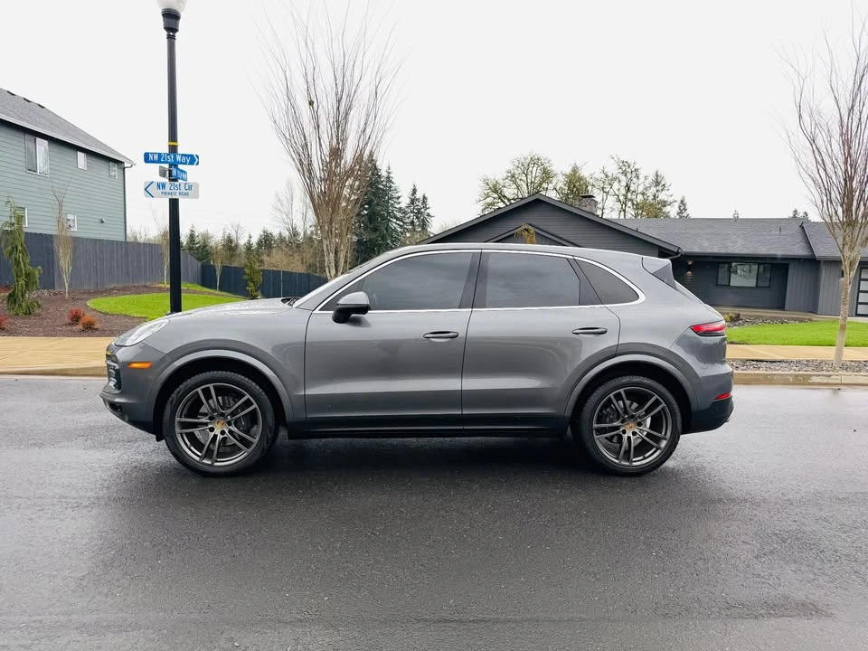 2019 Porsche 9Y0/9Y3 Cayenne - Image 4 of 14