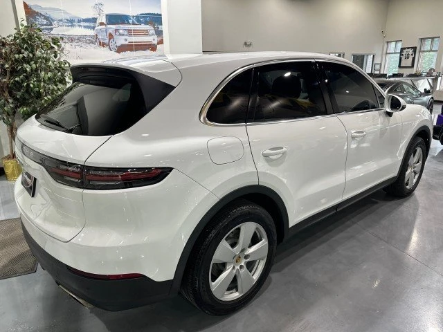2019 Porsche 9Y0/9Y3 Cayenne - Image 2 of 20