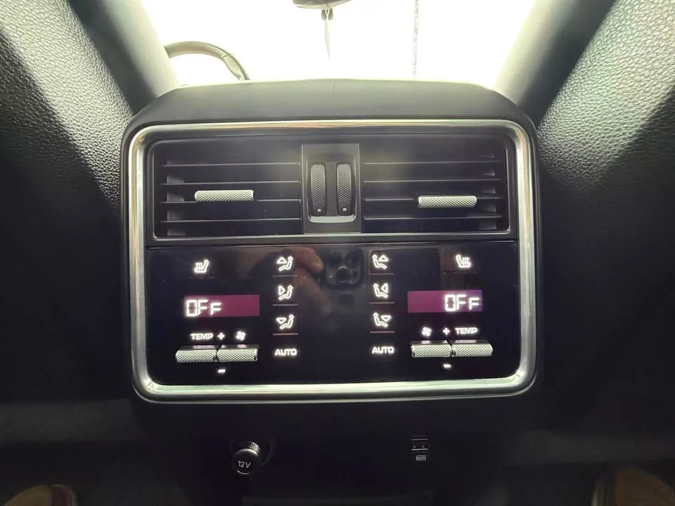 2019 Porsche 9Y0/9Y3 Cayenne - Image 19 of 20