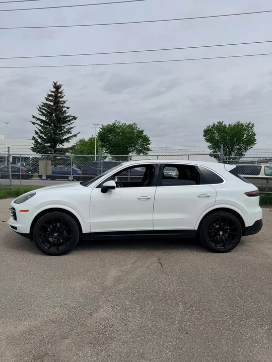 2019 Porsche 9Y0/9Y3 Cayenne - Image 5 of 8