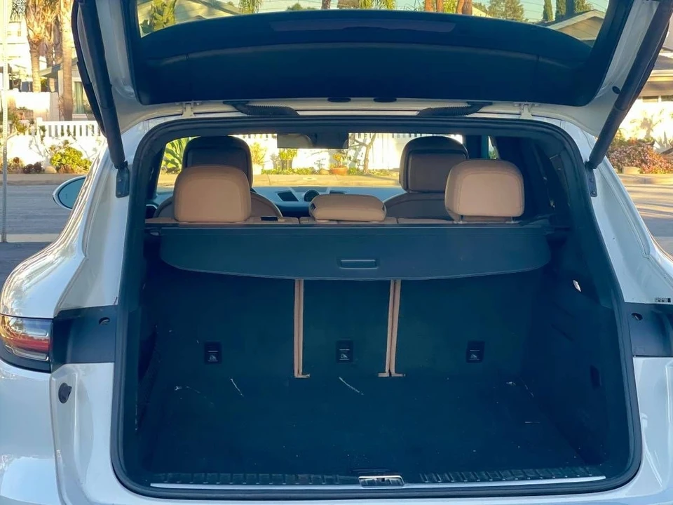 2019 Porsche 9Y0/9Y3 Cayenne - Image 17 of 21
