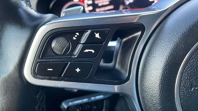 2019 Porsche 9Y0/9Y3 Cayenne - Image 13 of 16