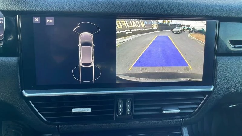 2019 Porsche 9Y0/9Y3 Cayenne - Image 15 of 16