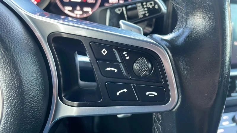 2019 Porsche 9Y0/9Y3 Cayenne - Image 14 of 16