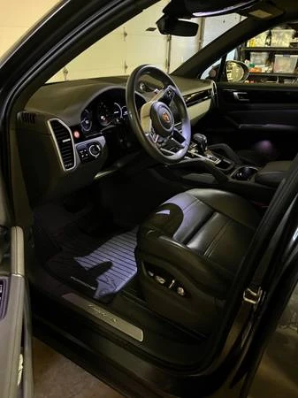 2019 Porsche 9Y0/9Y3 Cayenne - Image 8 of 12