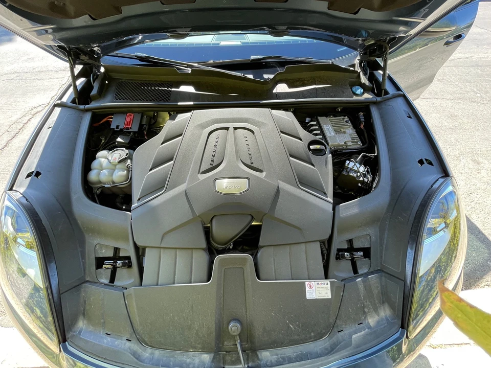 2019 Porsche 9Y0/9Y3 Cayenne - Image 16 of 26
