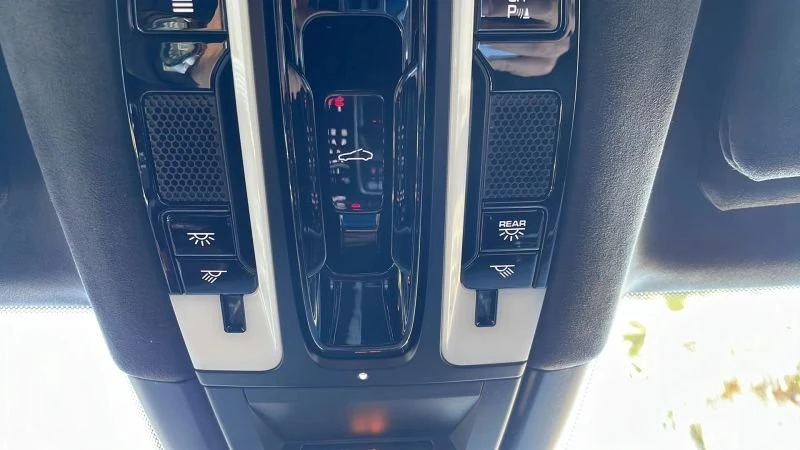 2019 Porsche 9Y0/9Y3 Cayenne - Image 17 of 20