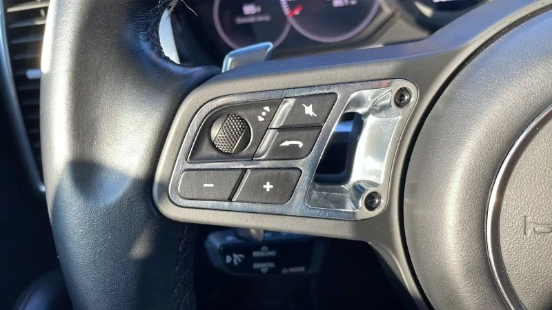 2019 Porsche 9Y0/9Y3 Cayenne - Image 15 of 20