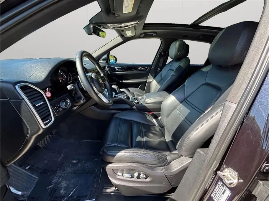 2019 Porsche 9Y0/9Y3 Cayenne - Image 2 of 20