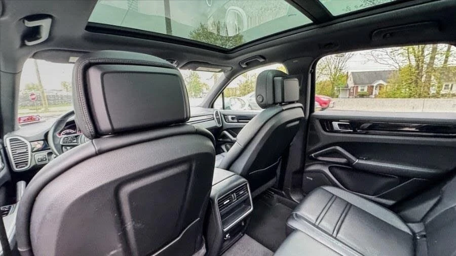 2019 Porsche 9Y0/9Y3 Cayenne - Image 11 of 20