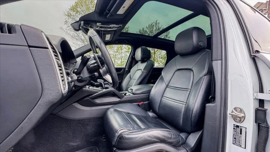 2019 Porsche 9Y0/9Y3 Cayenne - Image 9 of 20